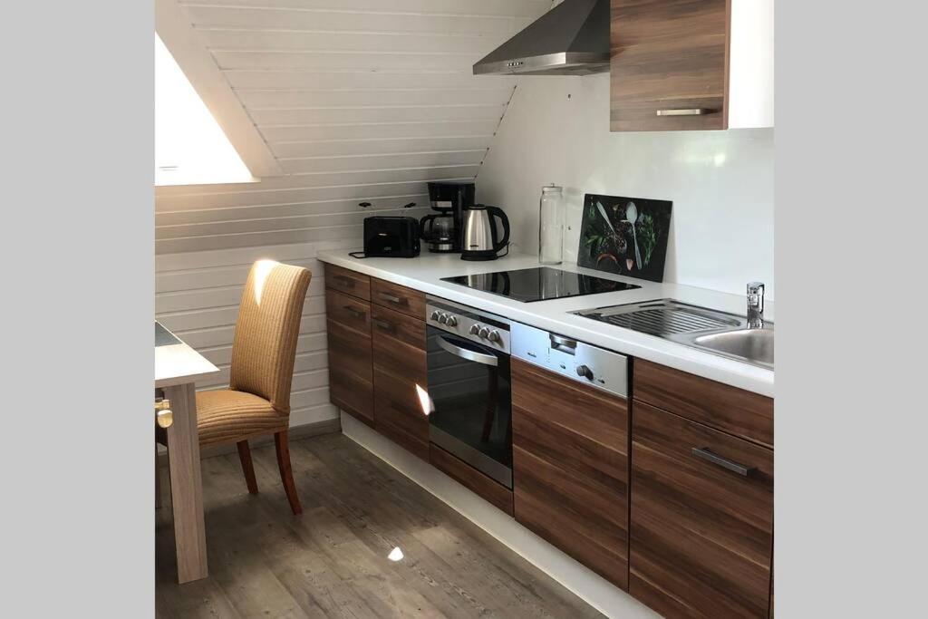 Apartment Schoener Wohnen In